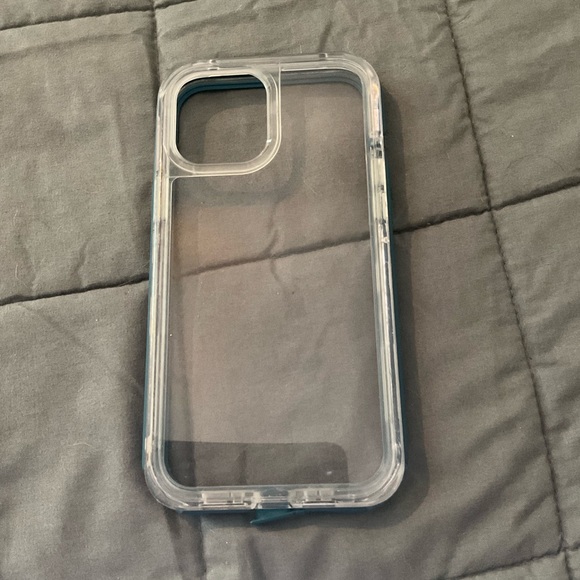 Lifeproof case for iphone 12 pro max - Picture 2 of 2